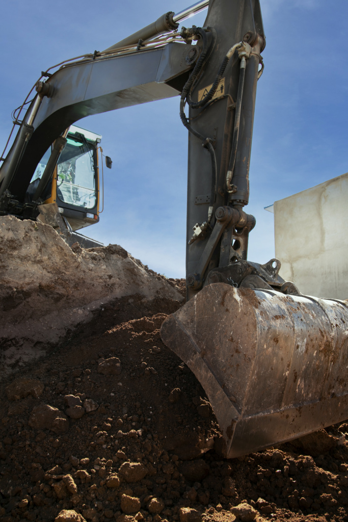 heavy-excavator-digging-day-light-outdoors (2).jpg